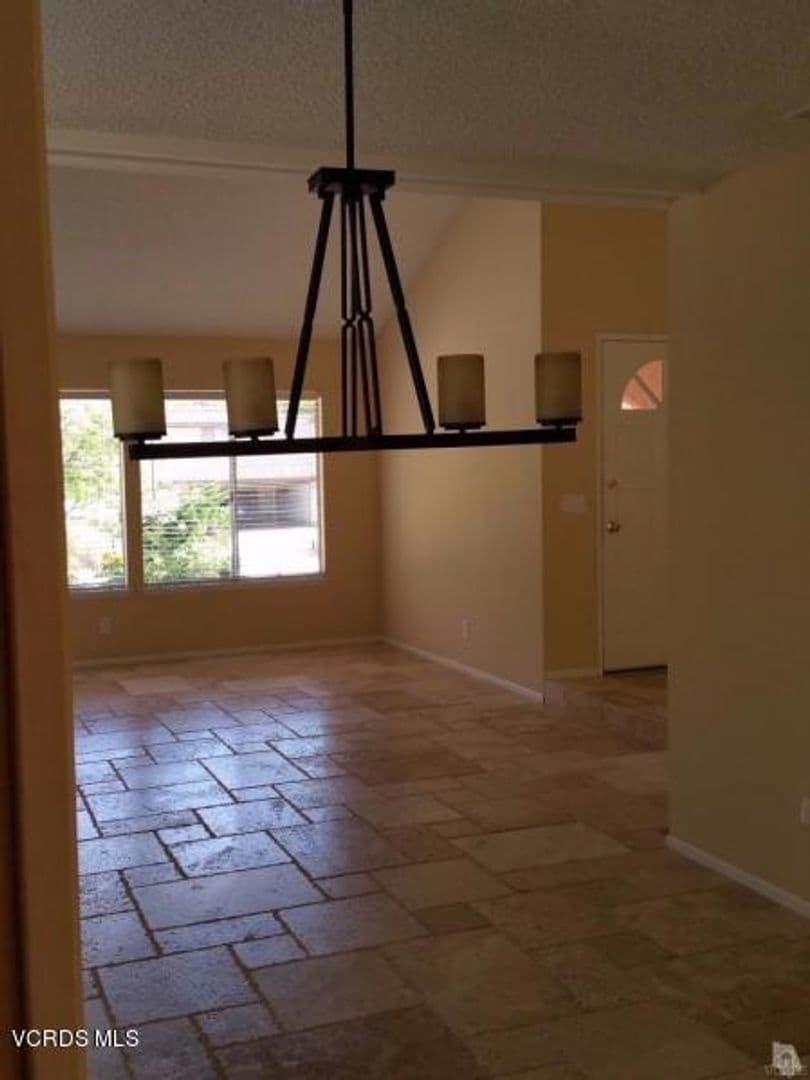 Agoura Hills House: 28625 Quaint Street