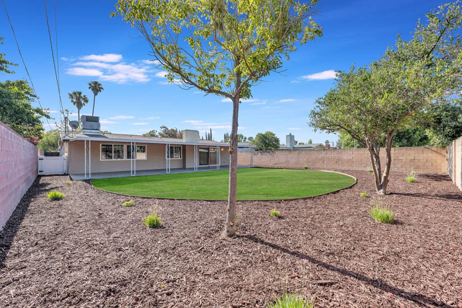 Winnetka House: 7421 Lurline Ave.