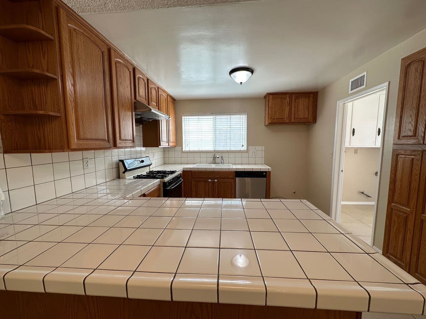 West Hills House: 23740 Welby Way