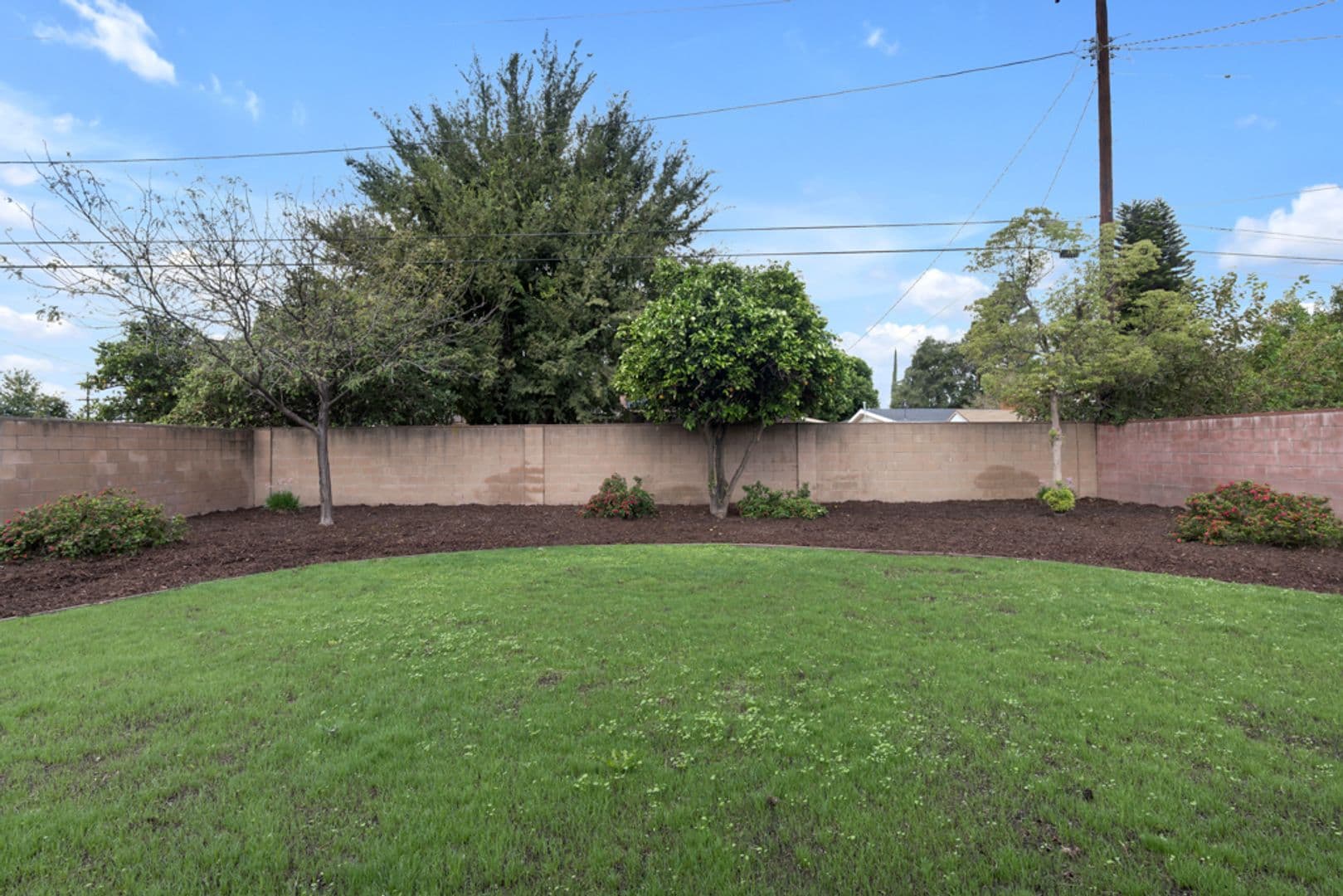 Winnetka House: 7421 Lurline Ave.