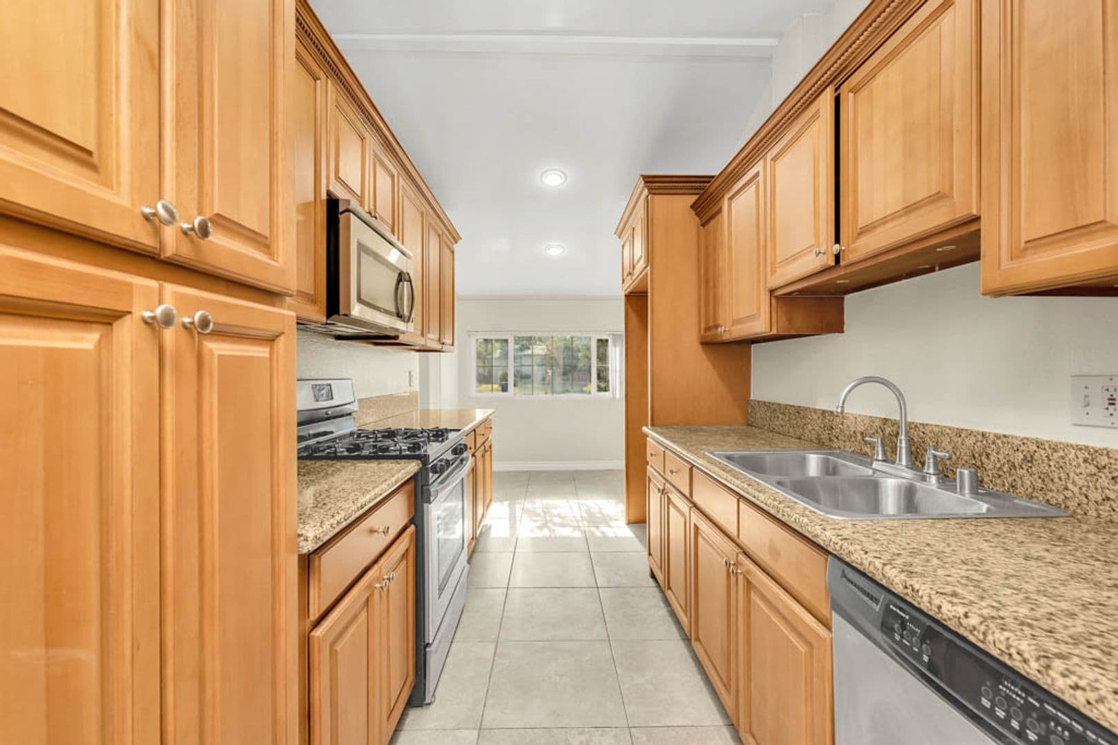 Winnetka House: 7421 Lurline Ave.
