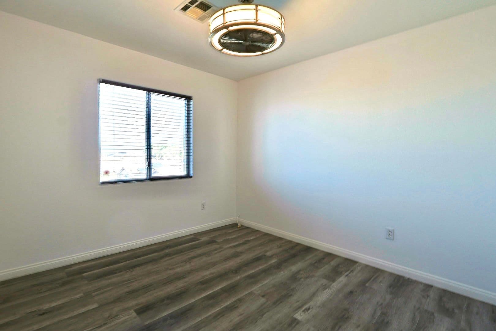 Las Vegas House: 9578 Summer Furnace