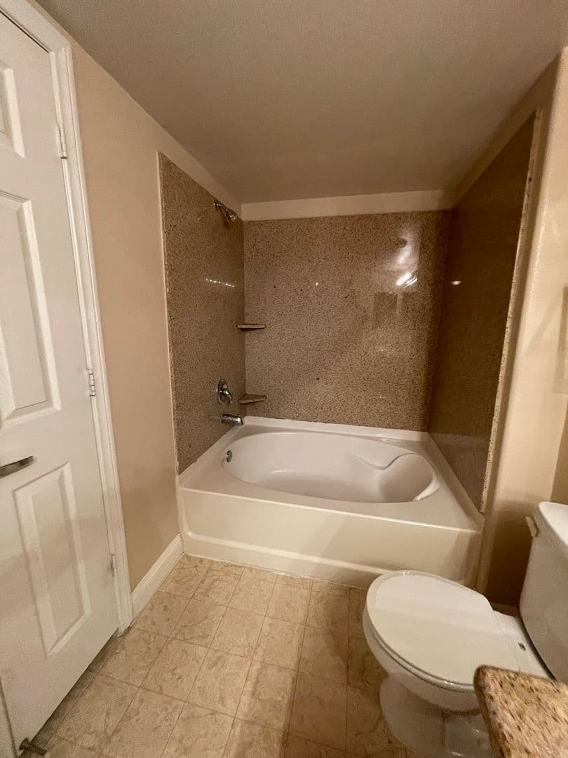 Las Vegas House: 8000 Badura Ave. #2133