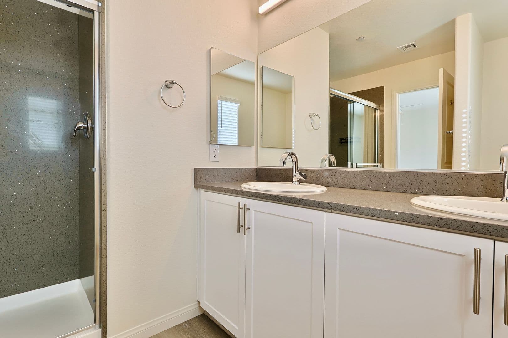 Las Vegas House: 6888 Prairie Pearl Street
