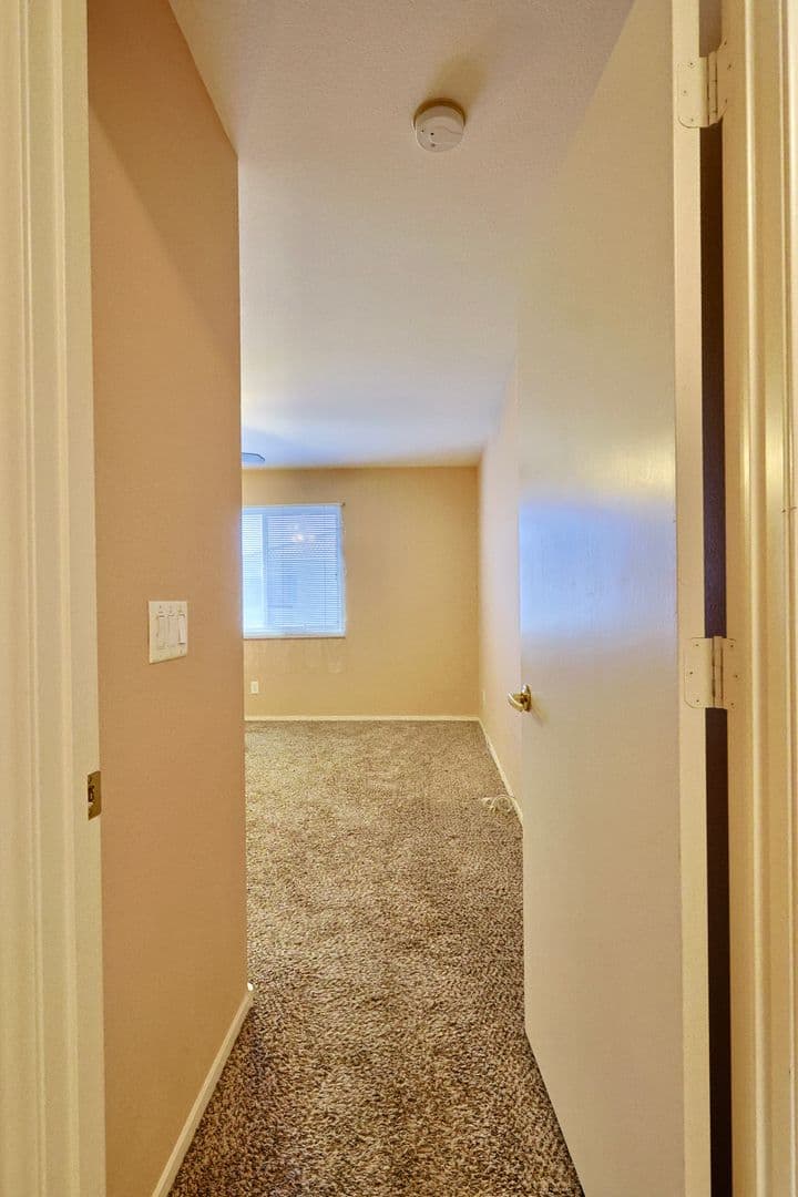 Las Vegas House: 10048 Delicate Dew St.