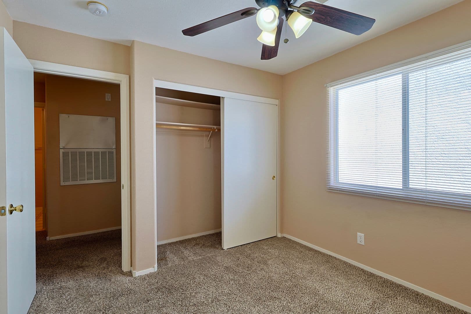 Las Vegas House: 10048 Delicate Dew St.
