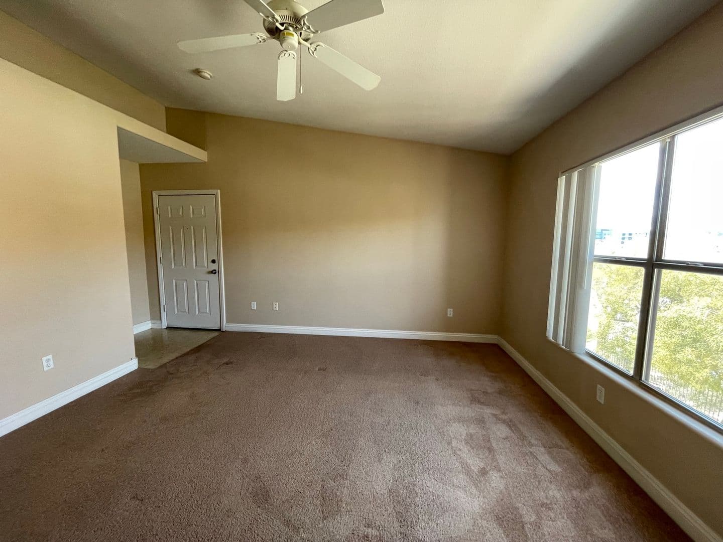 Las Vegas House: 8000 Badura Ave. #2133