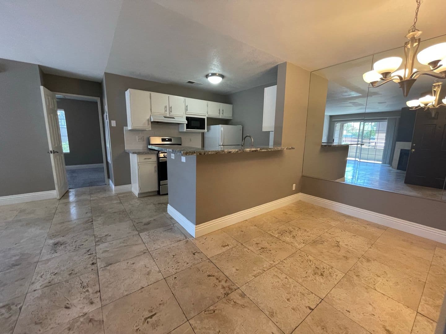 Las Vegas House: 2200 S. Fort Apache Road #1015