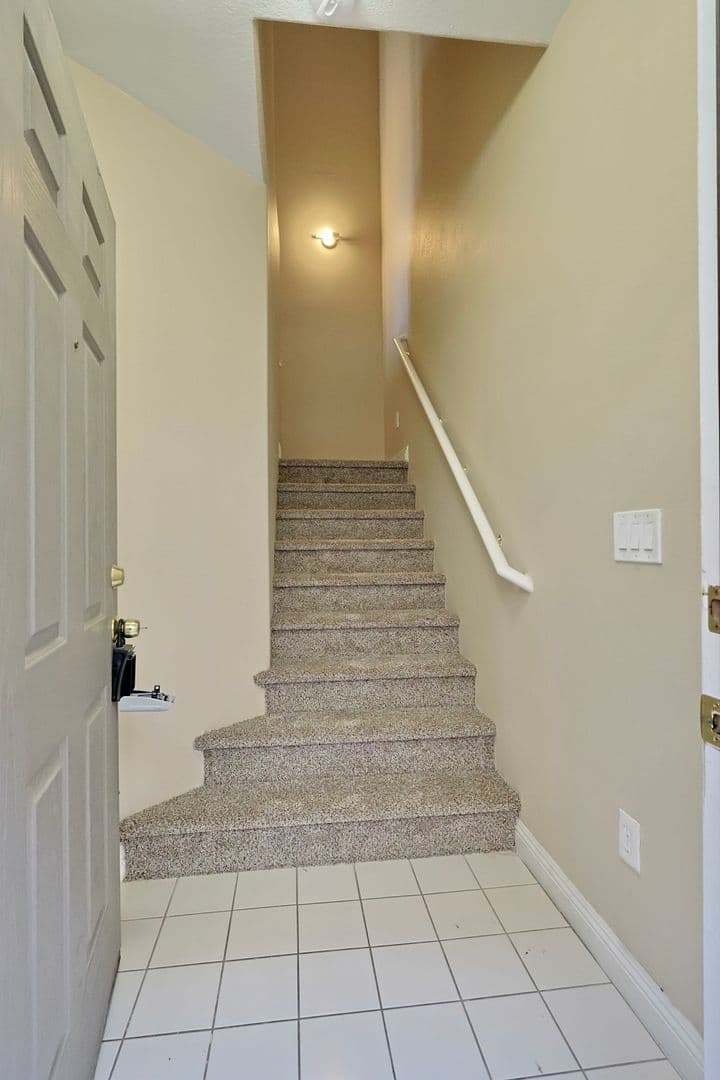 Las Vegas House: 9125 Camp Light #101