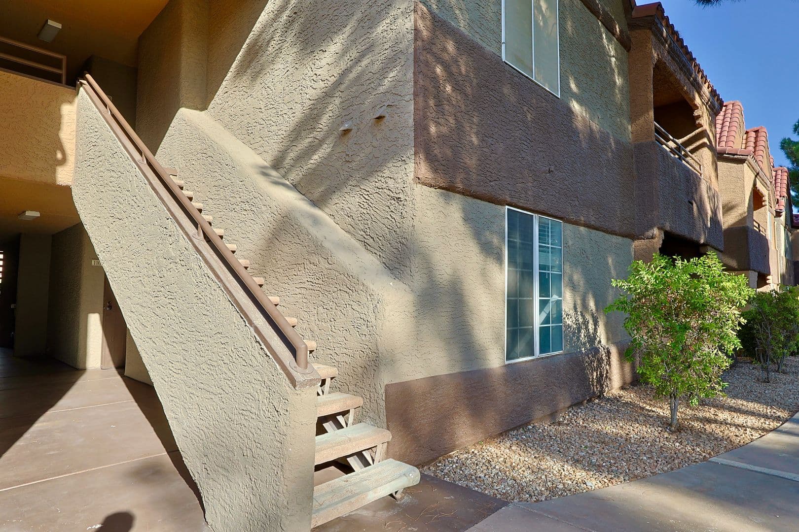 Las Vegas House: 2200 South Fort Apache Road #1108