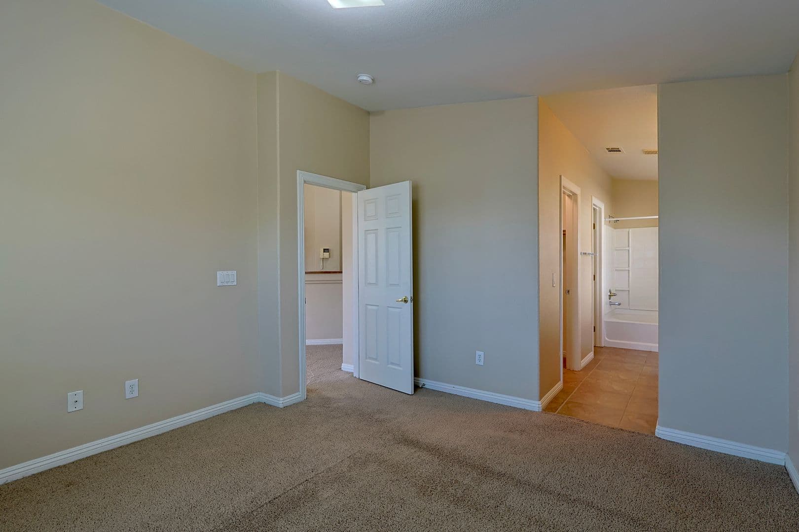 Las Vegas House: 9068 Bushy Tail Ave #101