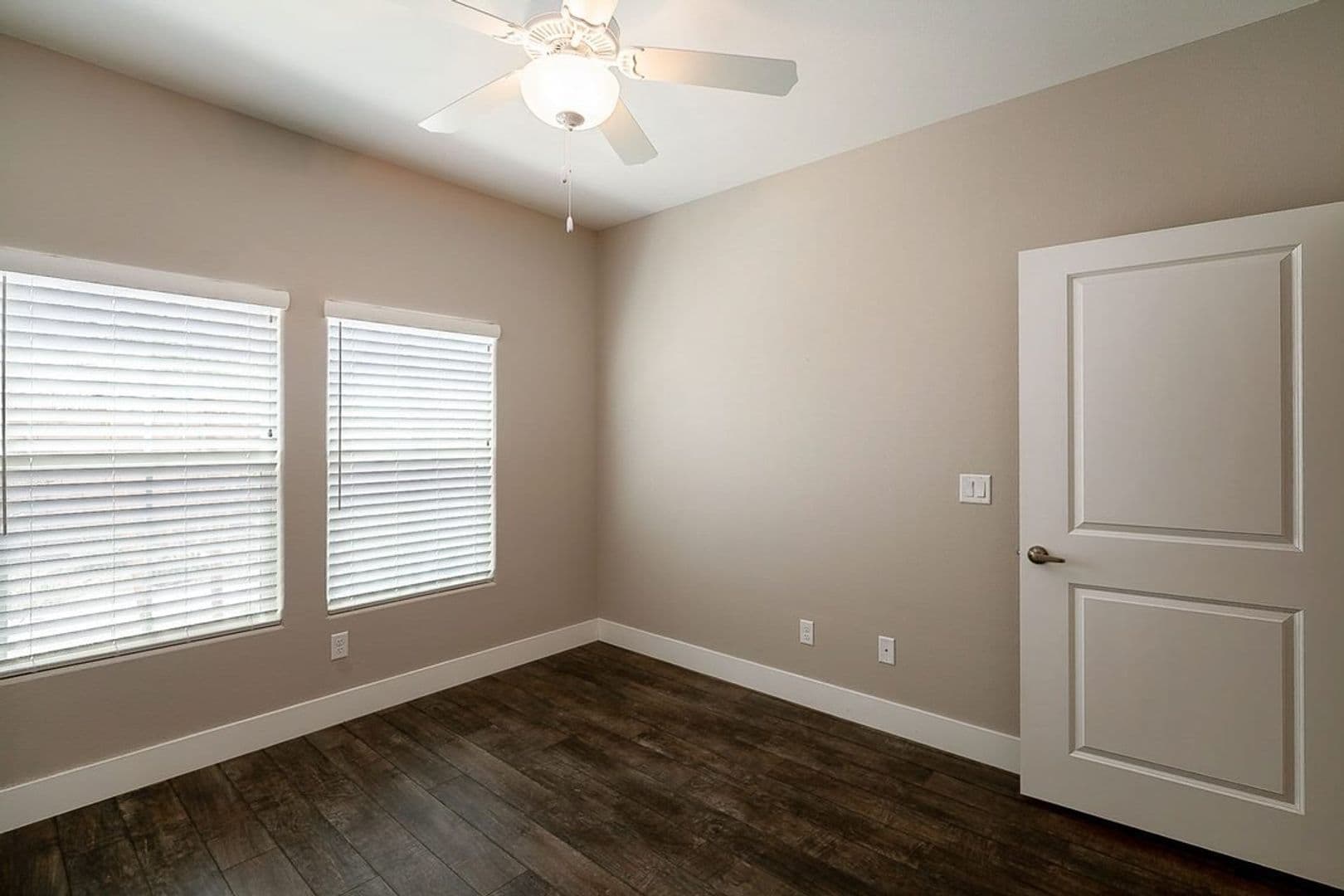 Las Vegas House: 845 Pantara Place #1104