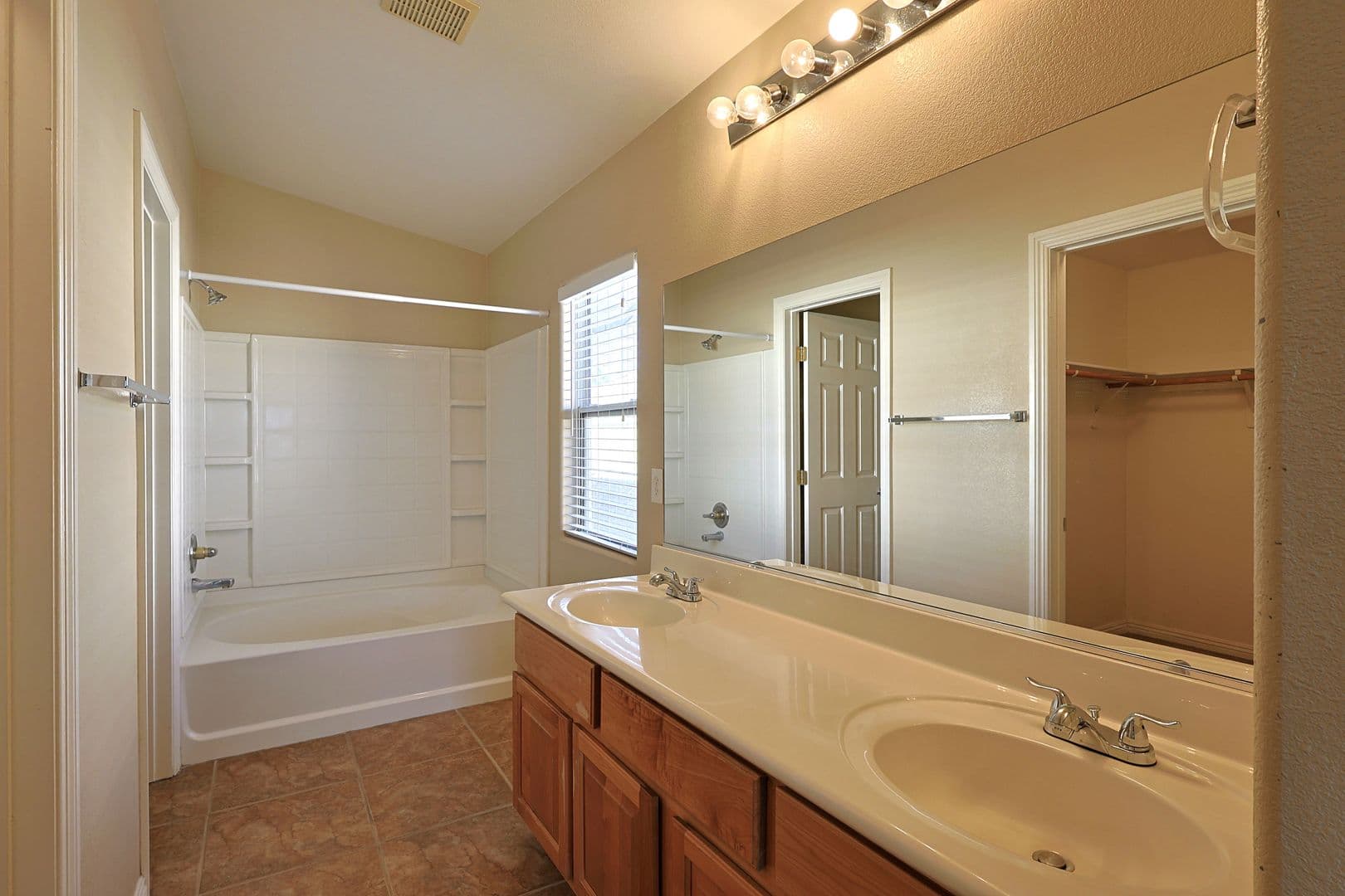 Las Vegas House: 9068 Bushy Tail Ave #101