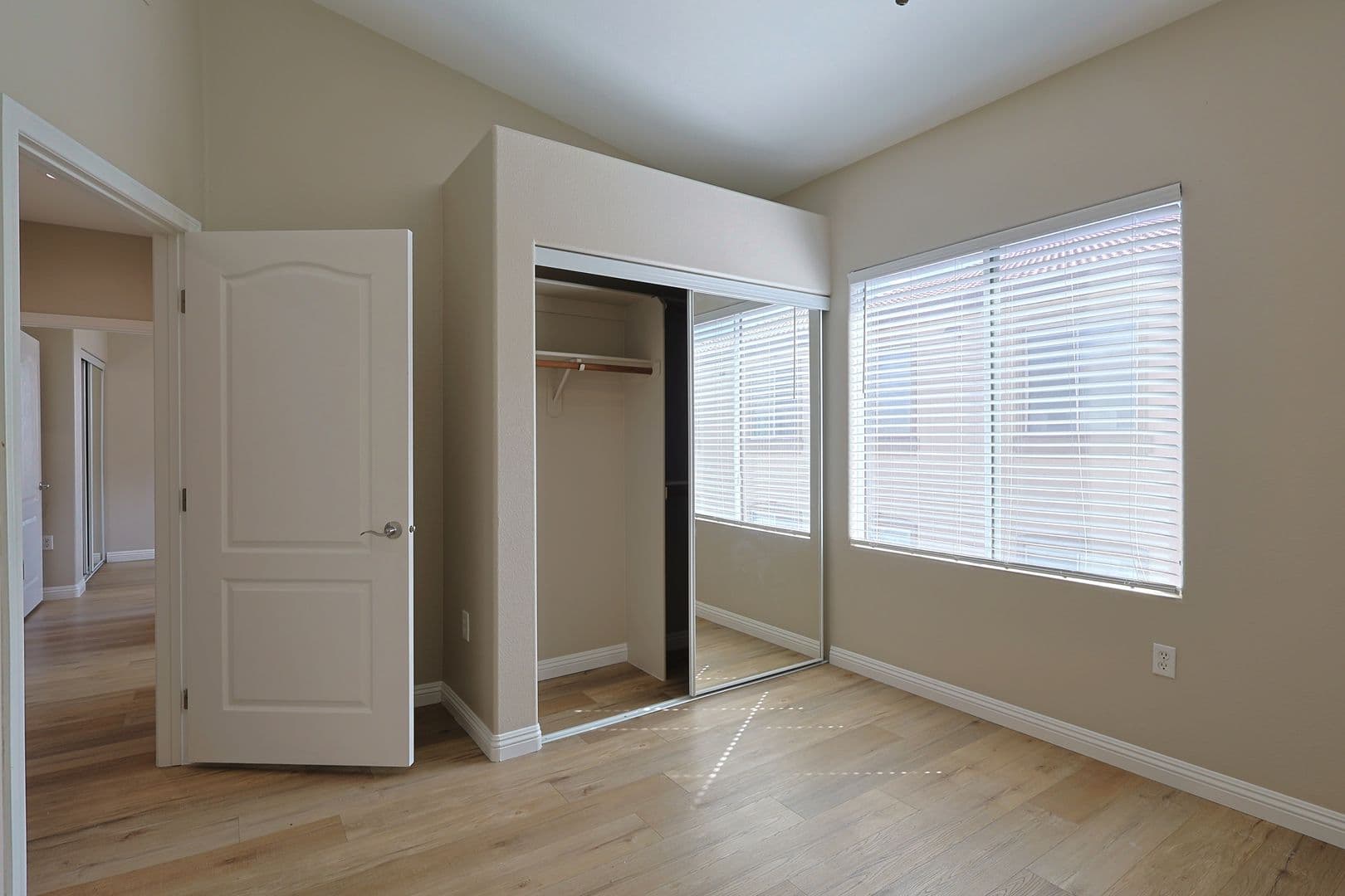 Las Vegas Condo: 3504 Desert Cliff #202