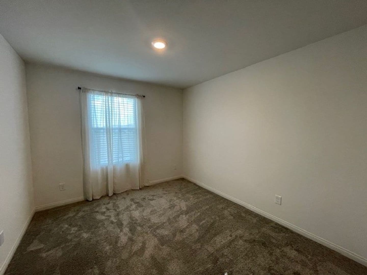 Henderson House: 3493 Argiento Ave