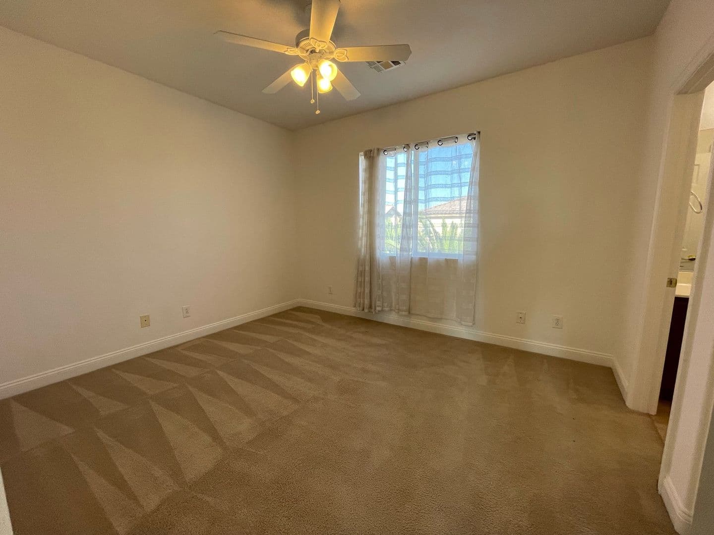 North Las Vegas House: 6020 Krug Street