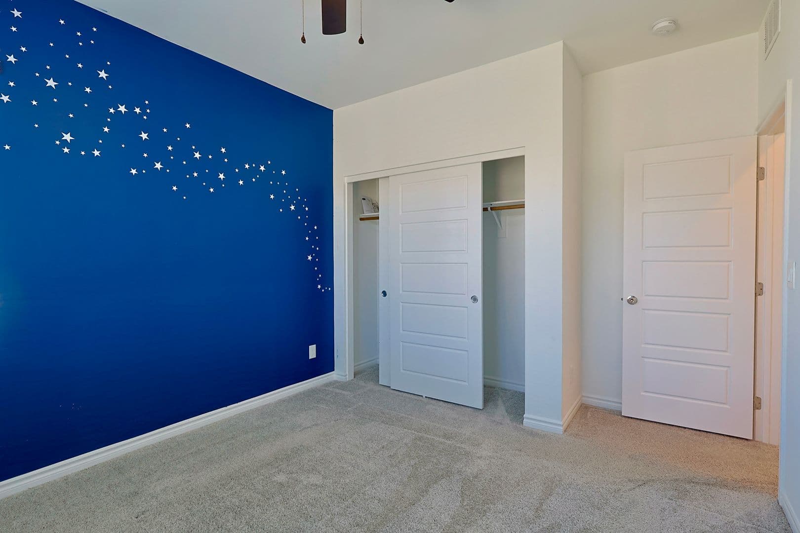 North Las Vegas House: 4441 Mural Glen Court