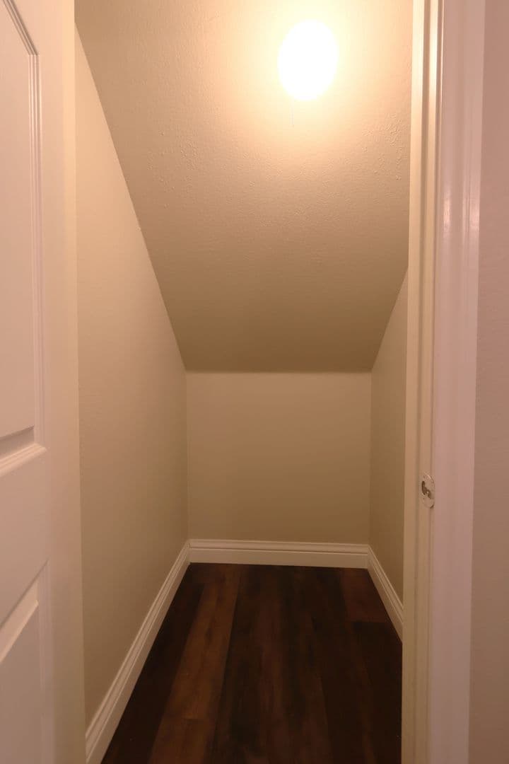 Las Vegas House: 712 Peachy Canyon #102