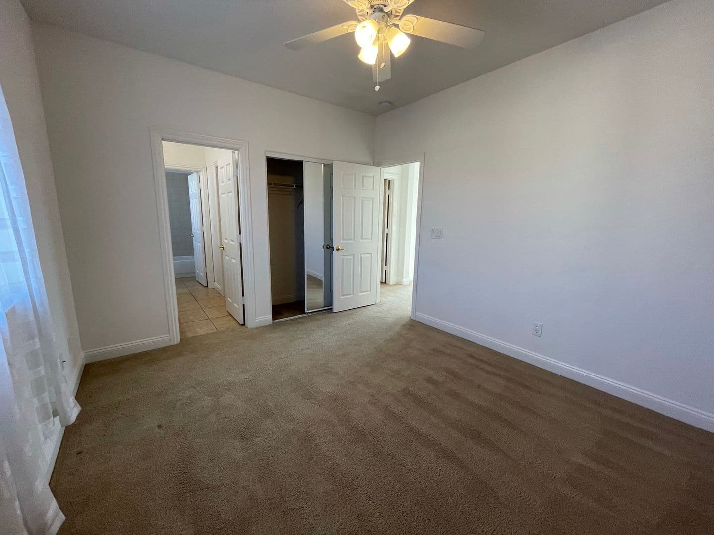North Las Vegas House: 6020 Krug Street