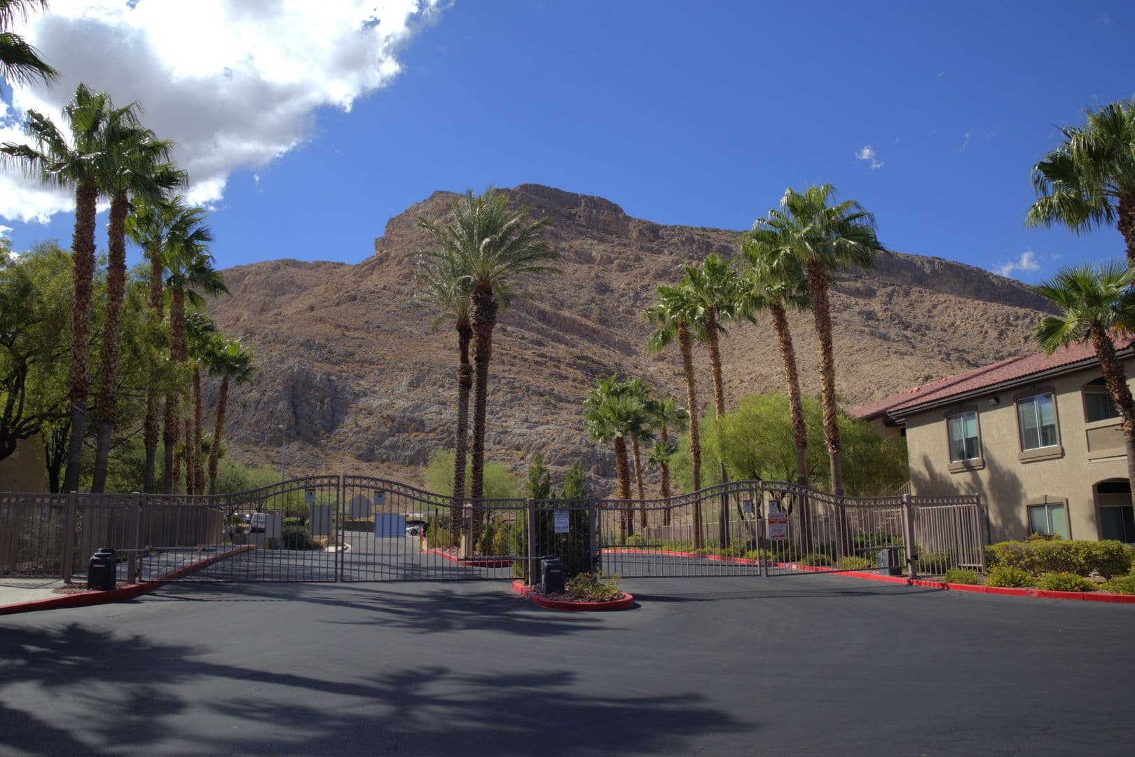 Las Vegas Condo: 3504 Desert Cliff #202