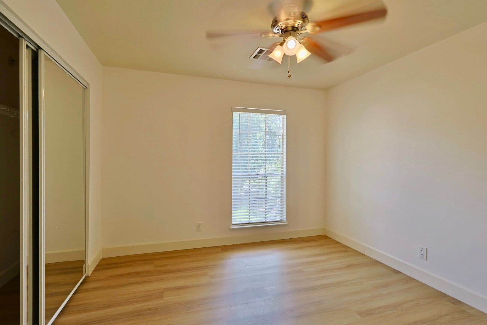 Las Vegas House: 3181 Pinehurst Drive #D