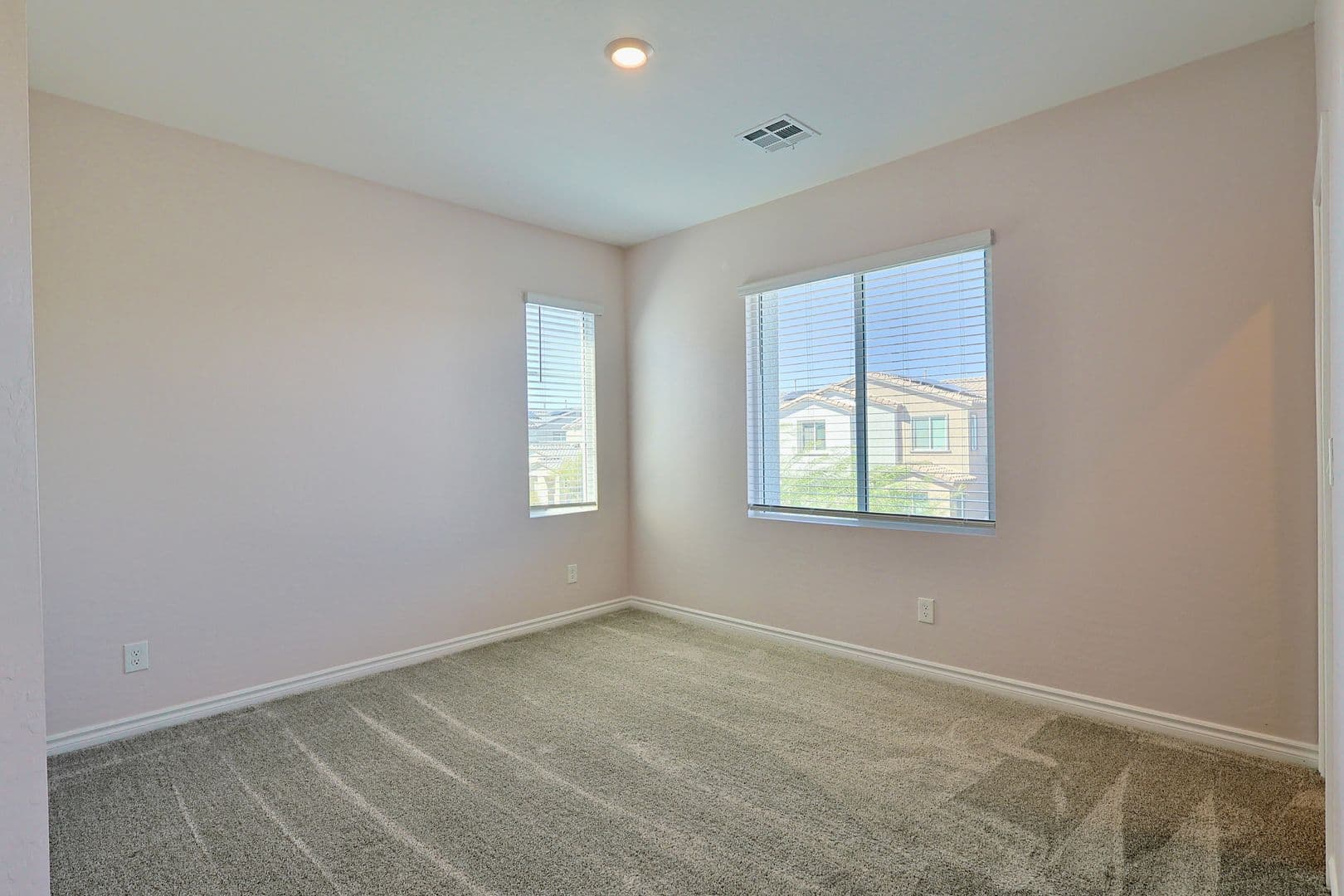 North Las Vegas House: 4441 Mural Glen Court