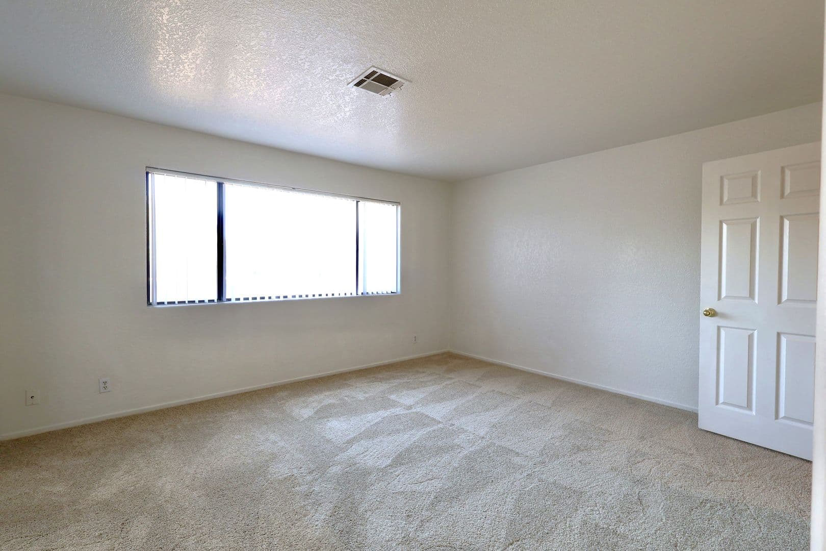 Las Vegas House: 5008 S. Rainbow Blvd. #105