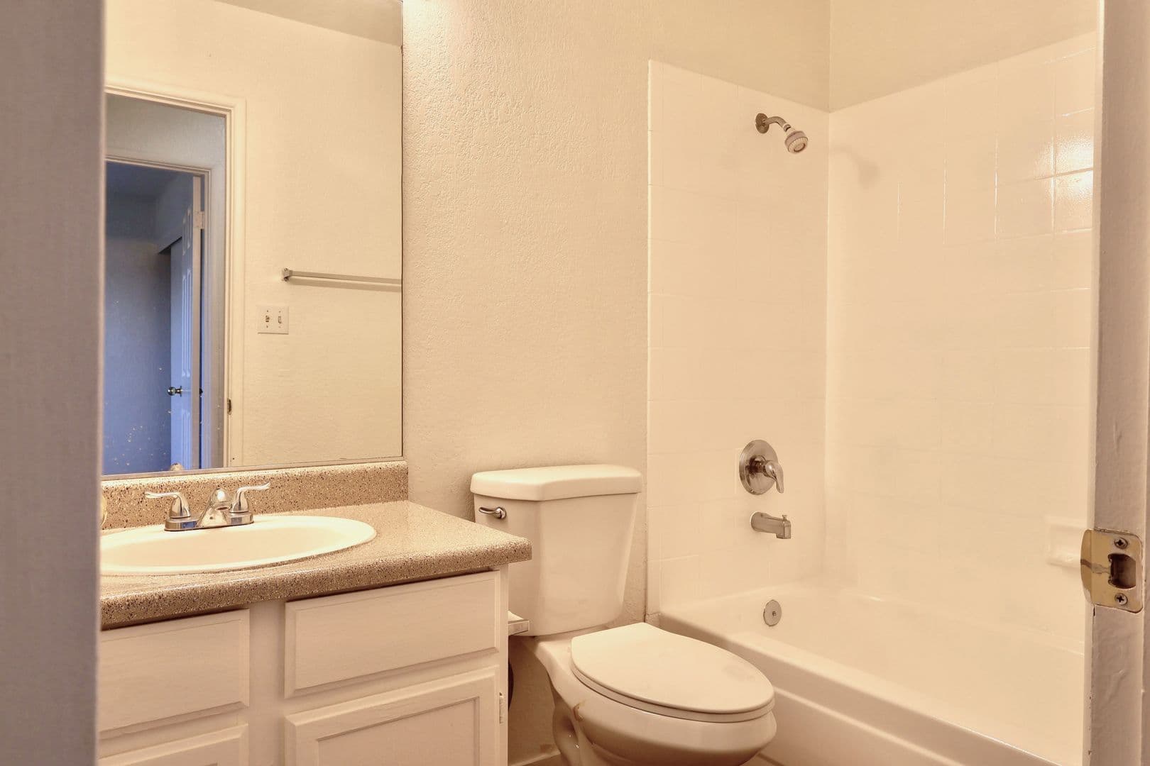 Las Vegas House: 5008 S. Rainbow Blvd. #105