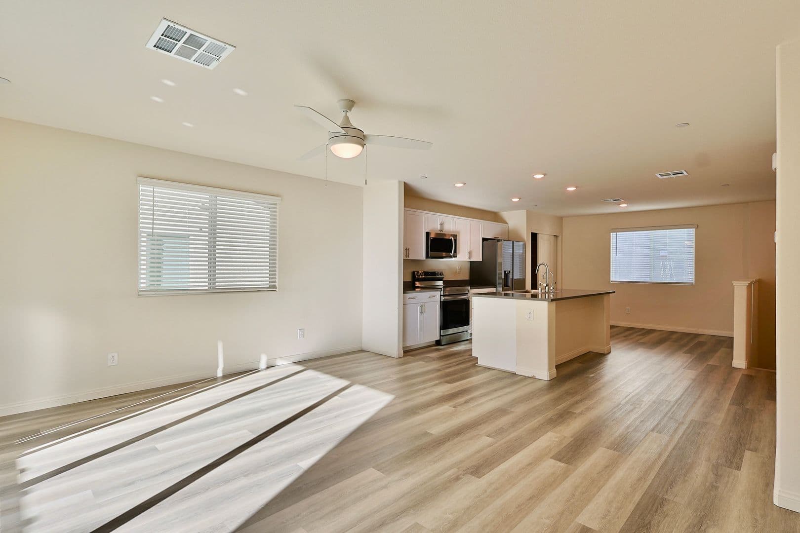 Las Vegas House: 6888 Prairie Pearl Street