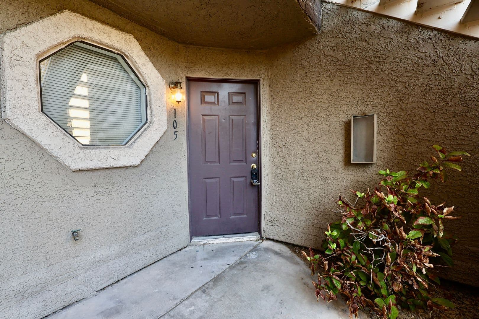 Las Vegas House: 5008 S. Rainbow Blvd. #105