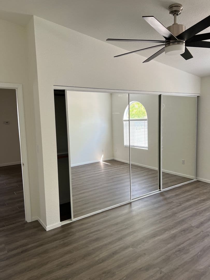 Las Vegas House: 8452 Boseck Drive #279