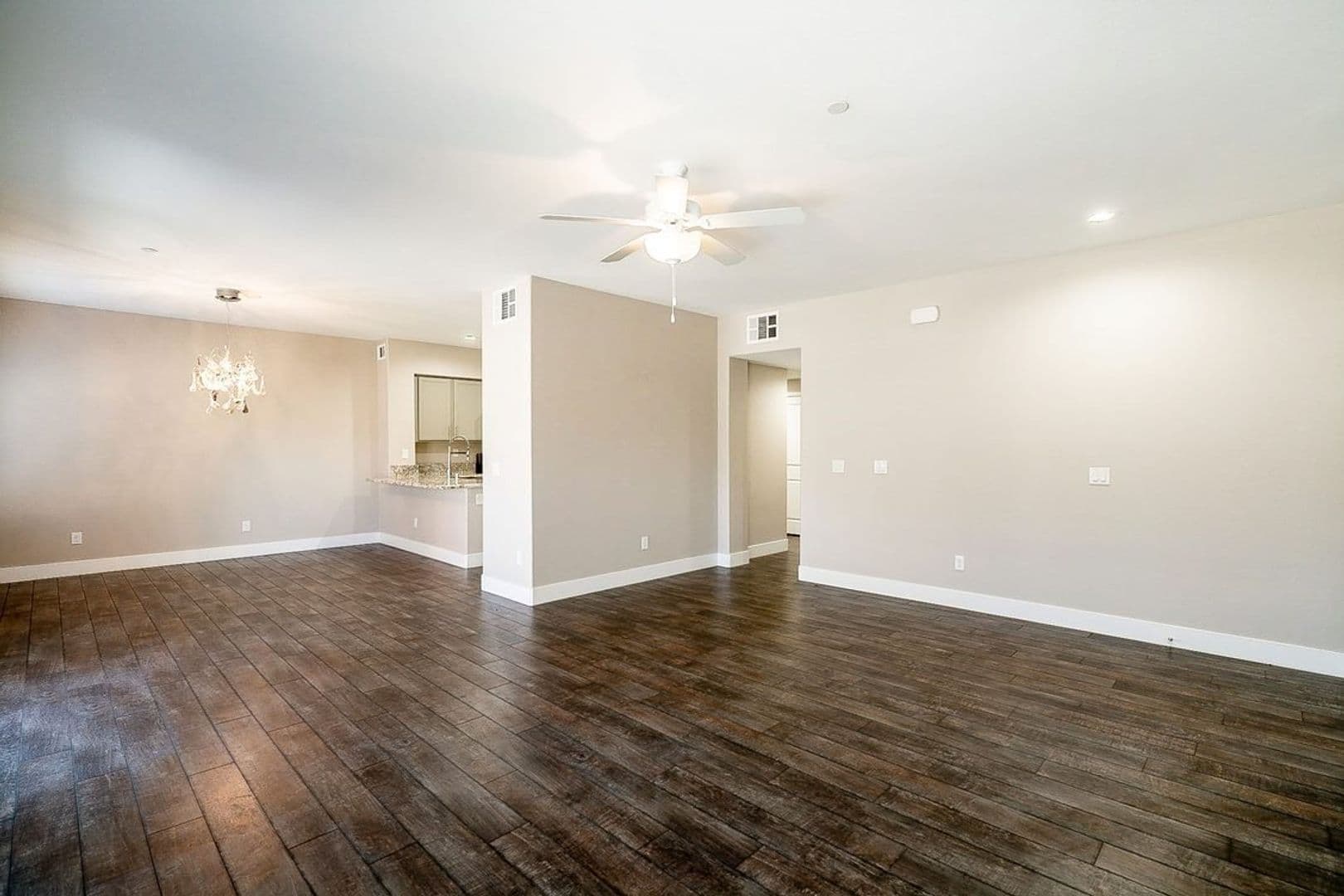Las Vegas House: 845 Pantara Place #1104