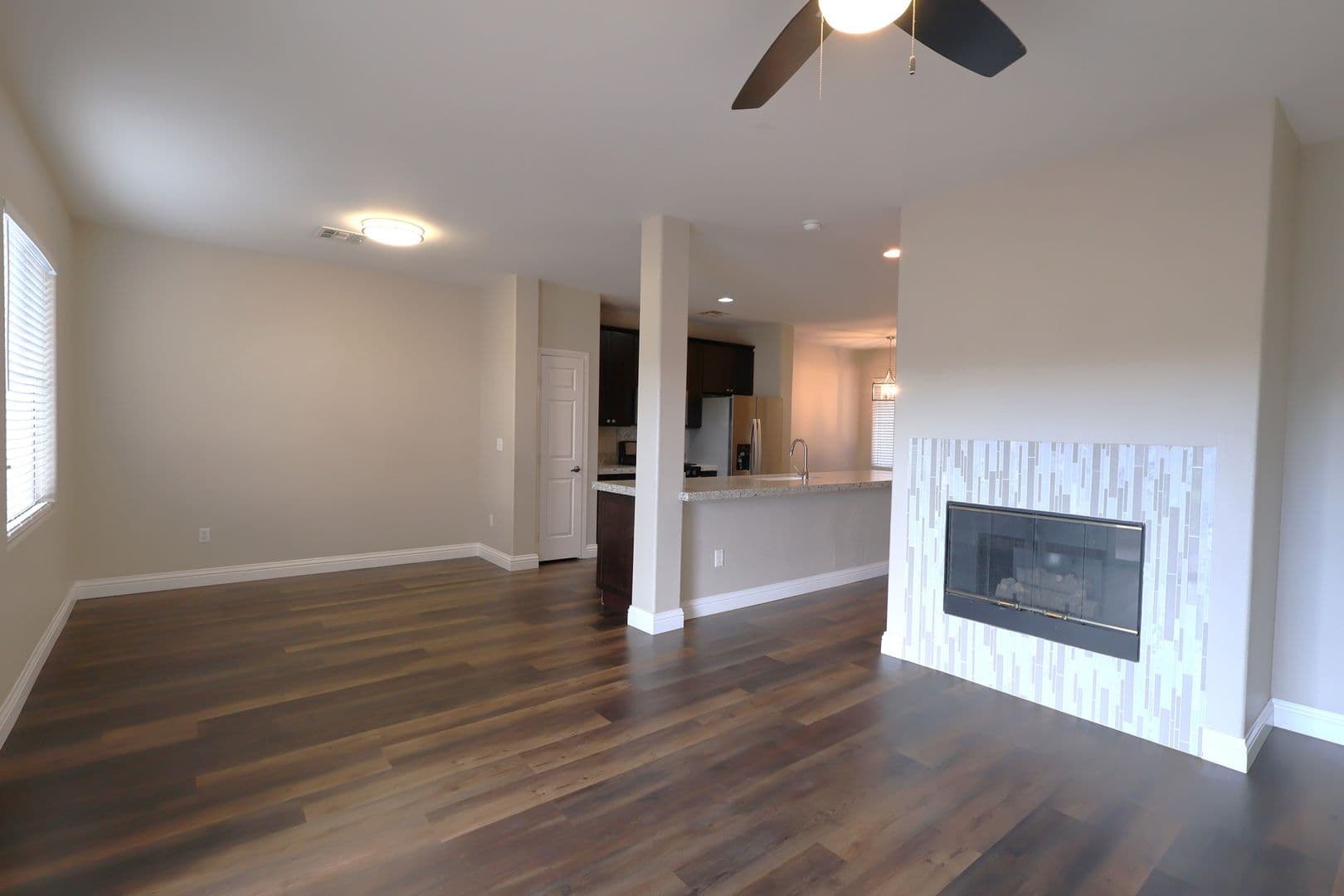 Las Vegas House: 712 Peachy Canyon #102
