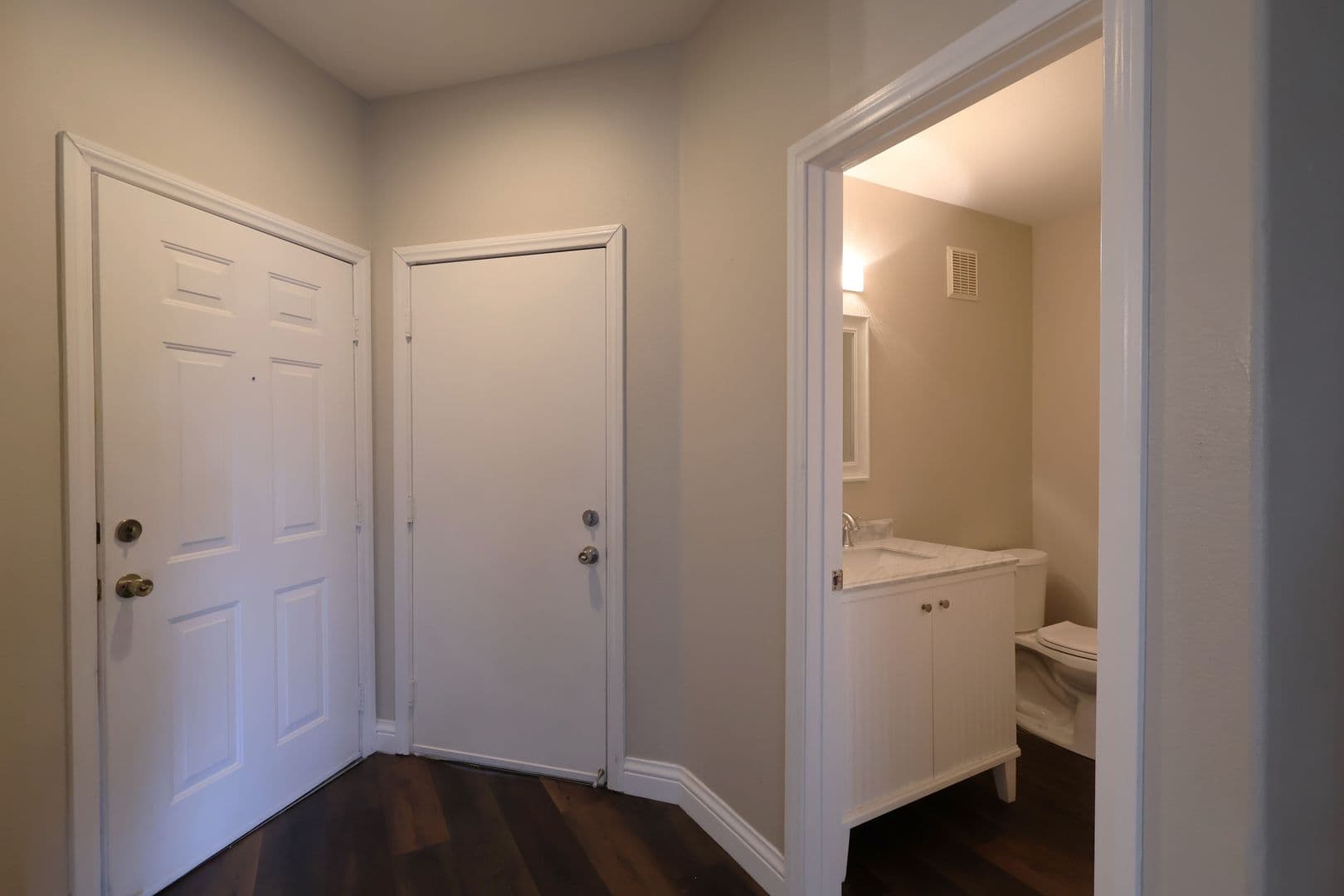 Las Vegas House: 712 Peachy Canyon #102