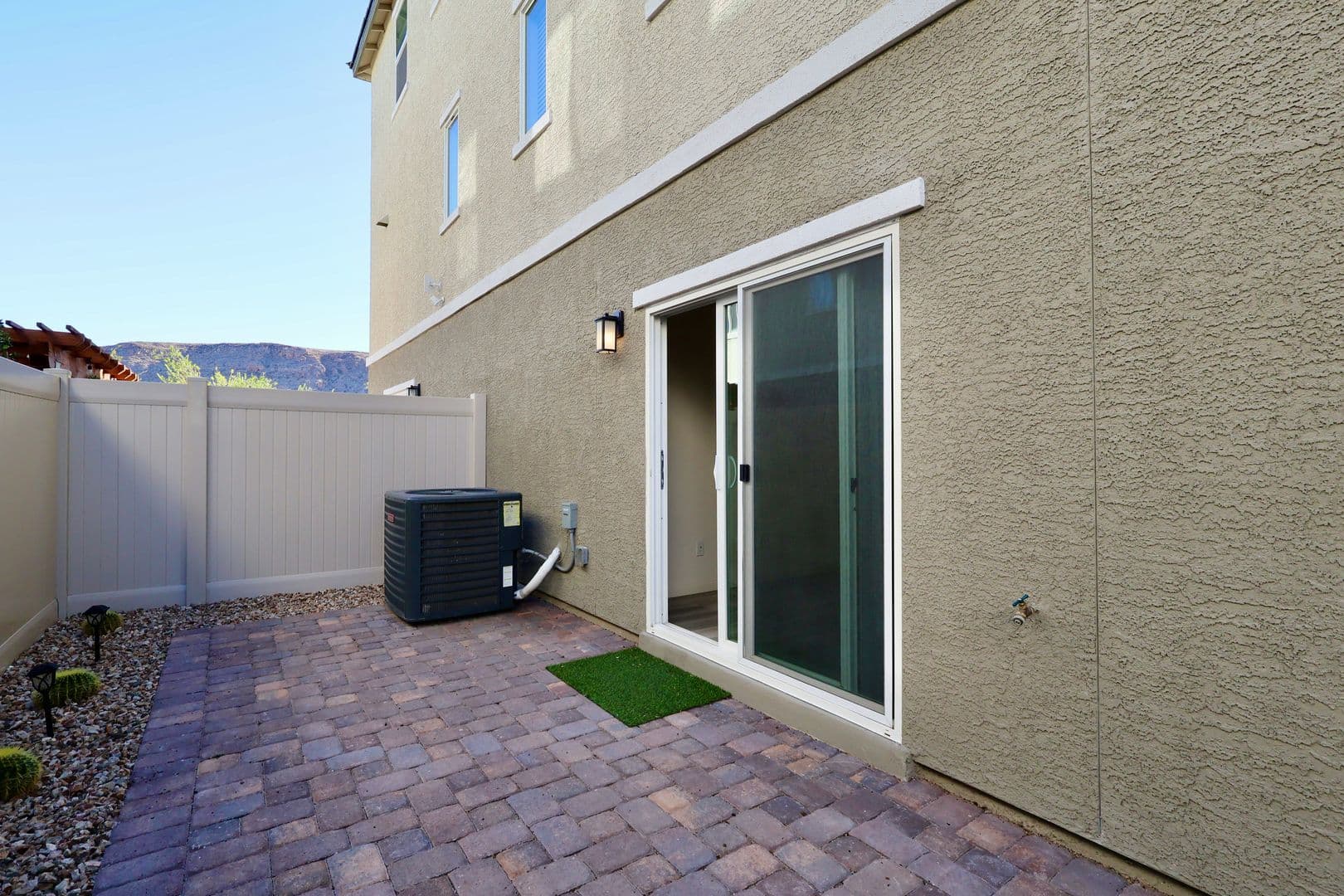 Las Vegas House: 6888 Prairie Pearl Street