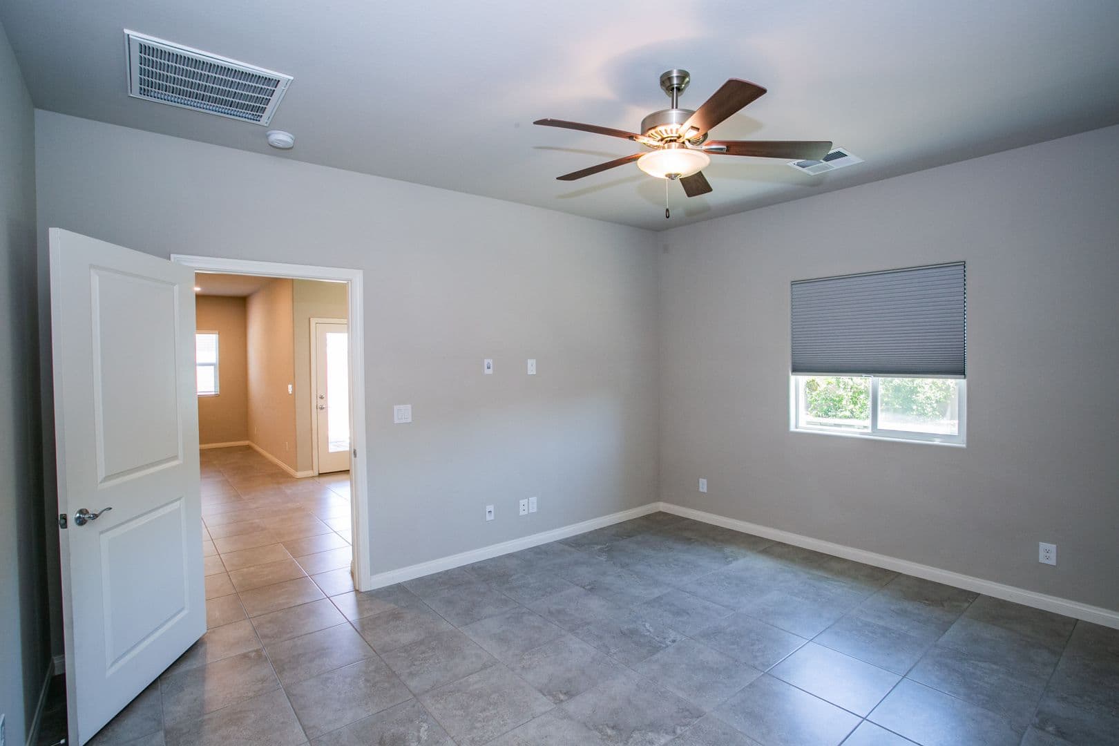 North Las Vegas House: 7924 Romulan Street