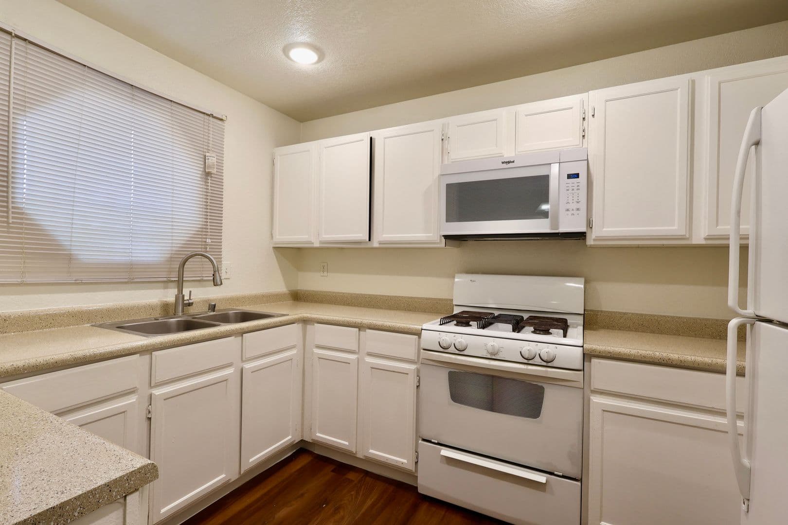 Las Vegas House: 5008 S. Rainbow Blvd. #105