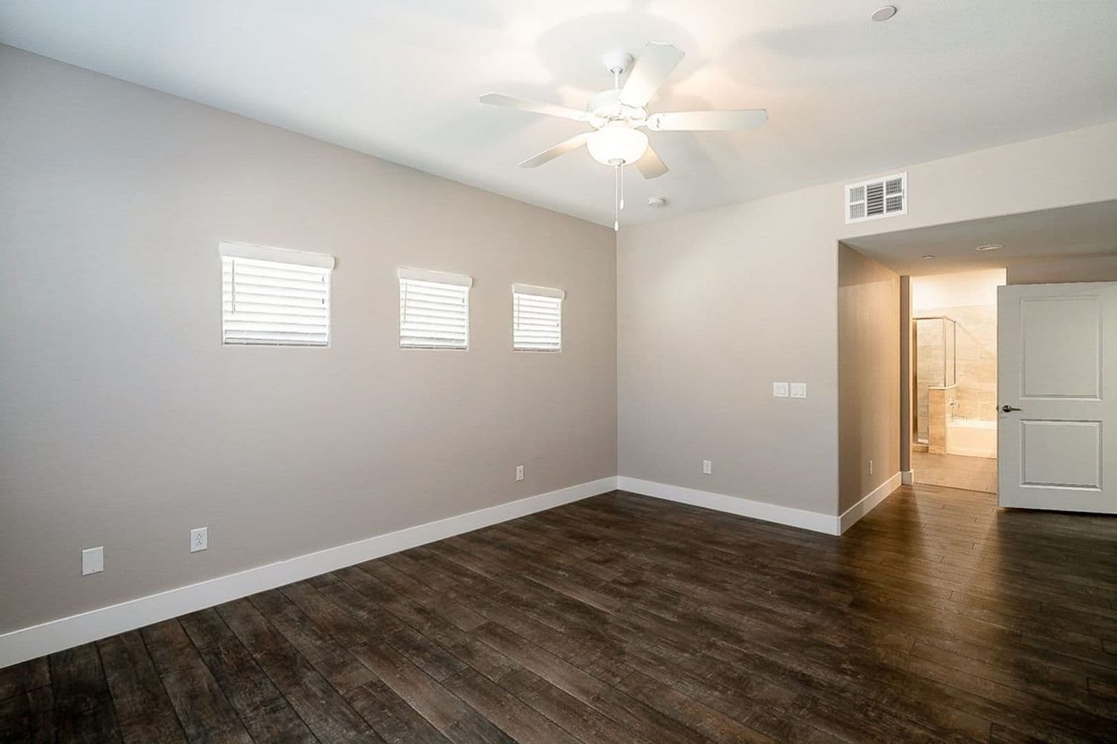 Las Vegas House: 845 Pantara Place #1104