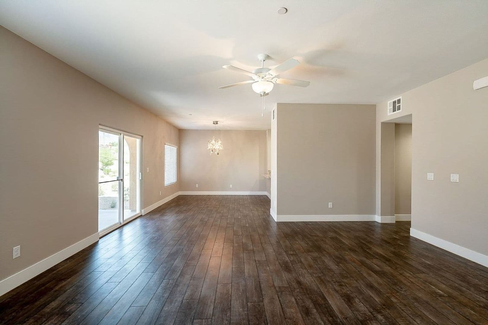 Las Vegas House: 845 Pantara Place #1104