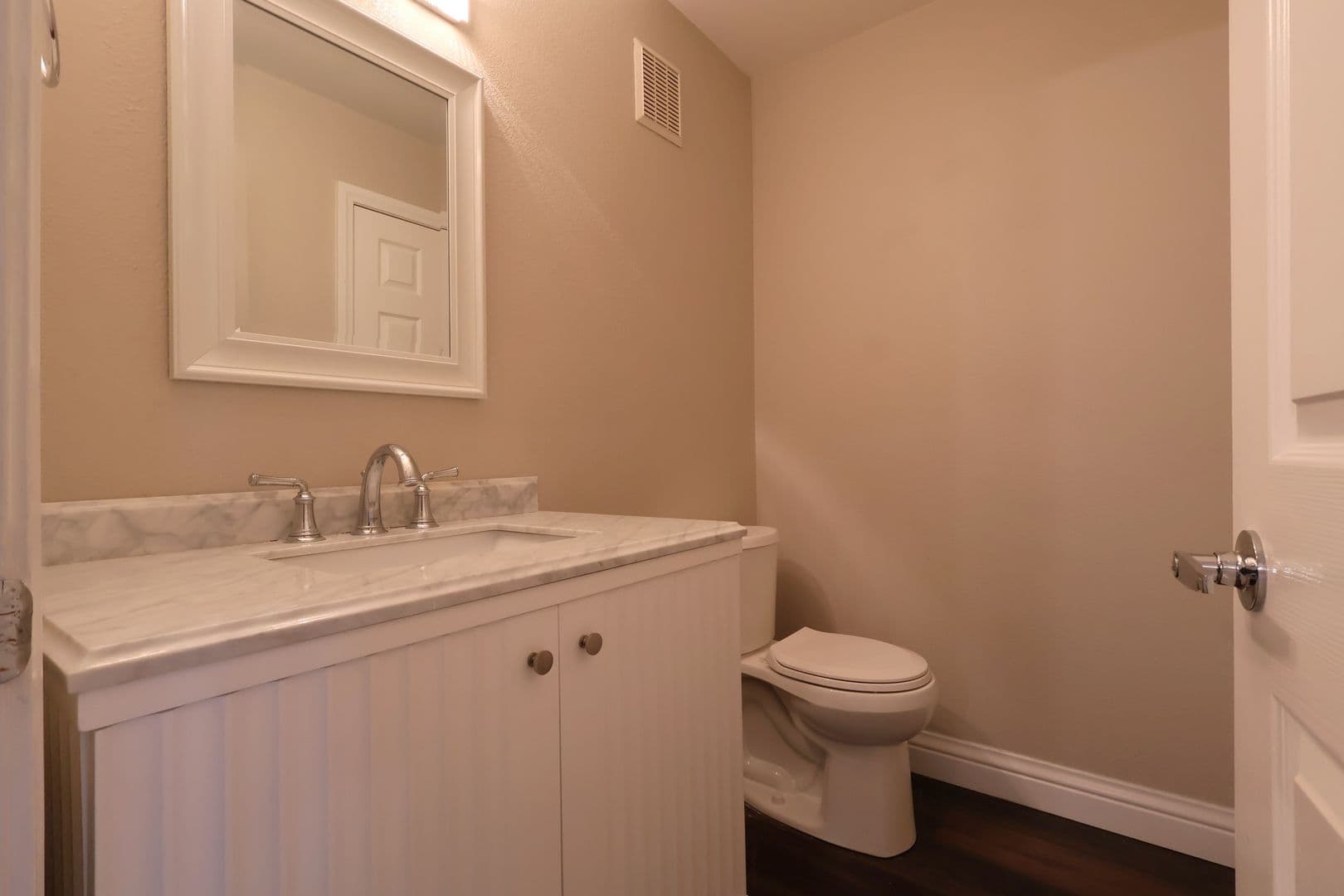 Las Vegas House: 712 Peachy Canyon #102