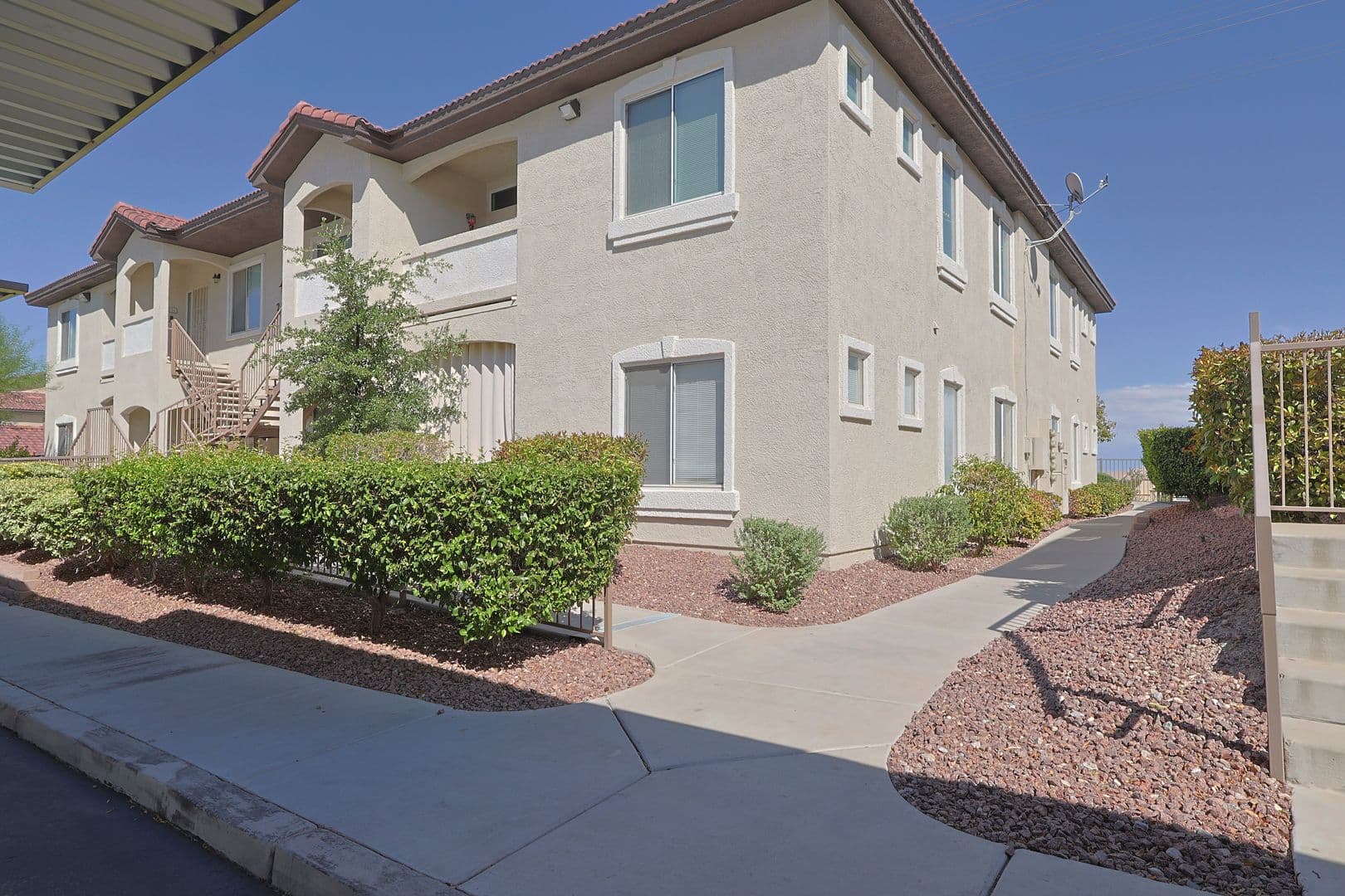 Las Vegas Condo: 3504 Desert Cliff #202