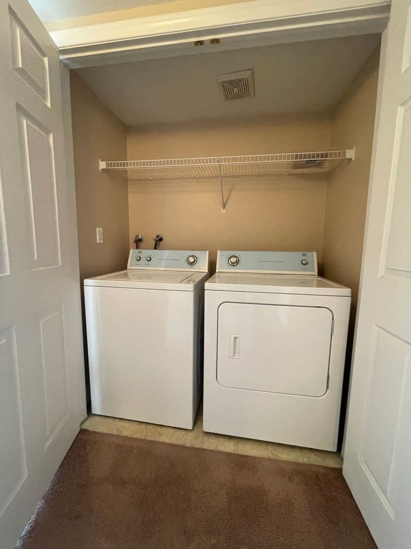Las Vegas House: 8000 Badura Ave. #2133