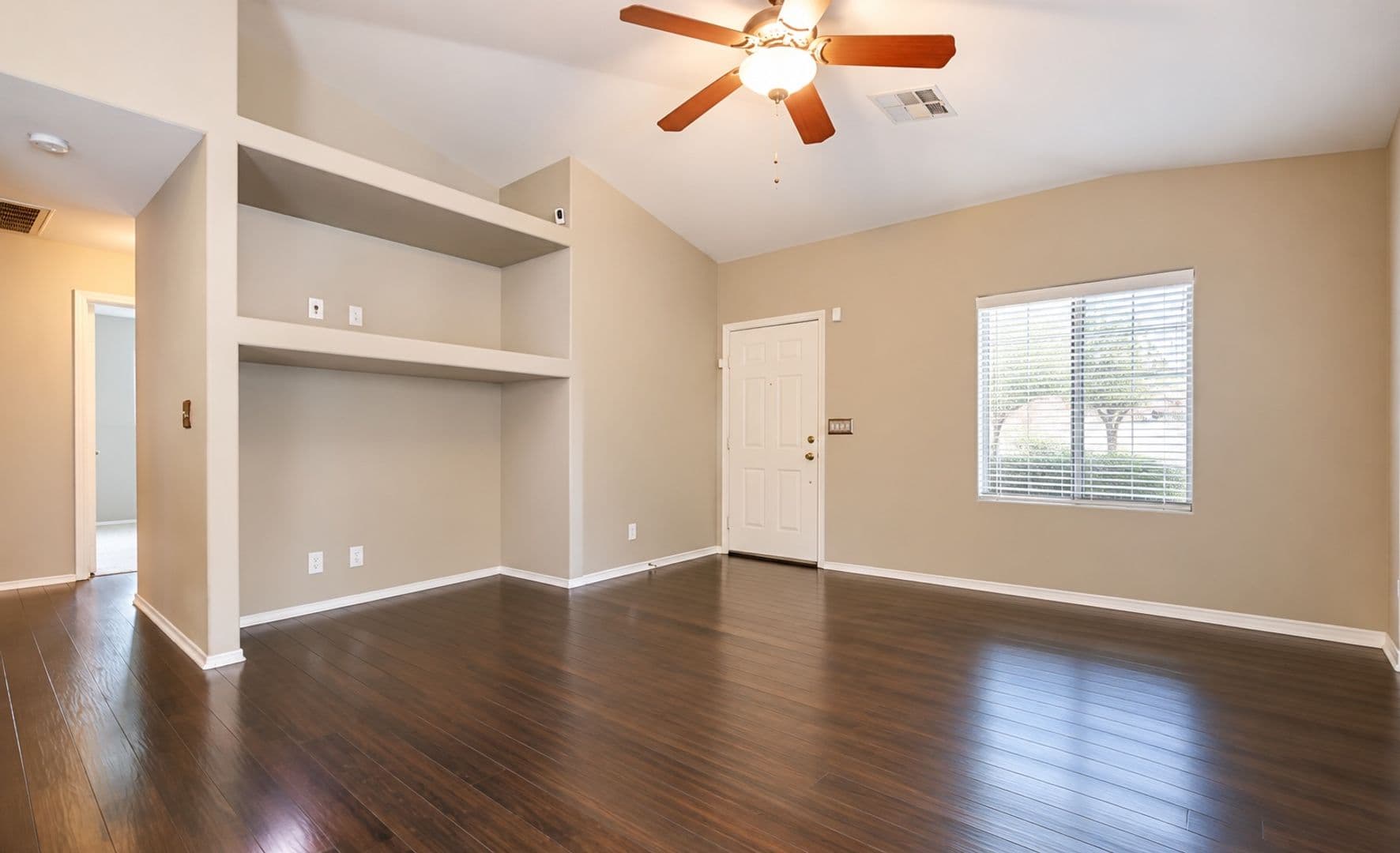 N Las Vegas House: 2837 Shayla Bay Ave