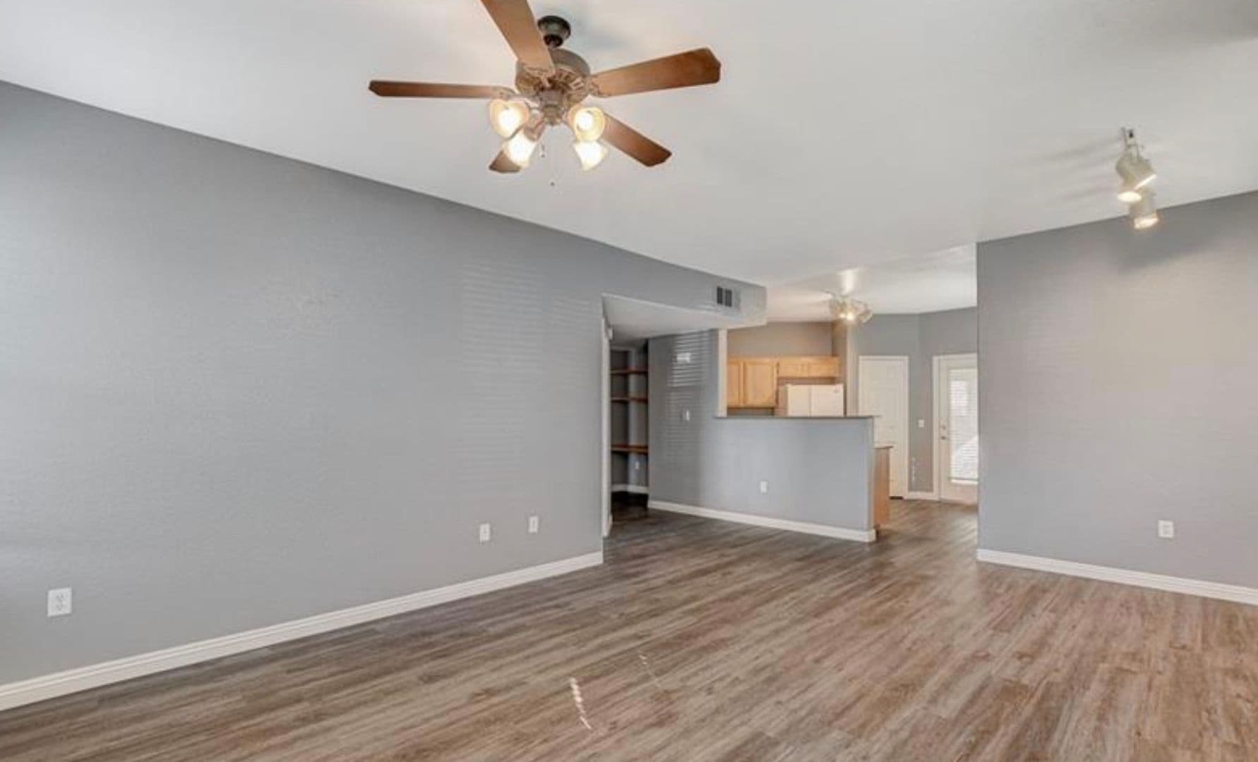 Las Vegas Condo: 9975 Peace Way 1146