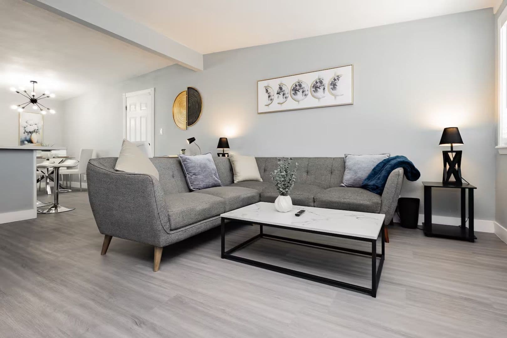 Las Vegas House: 1634 Serenada Avenue