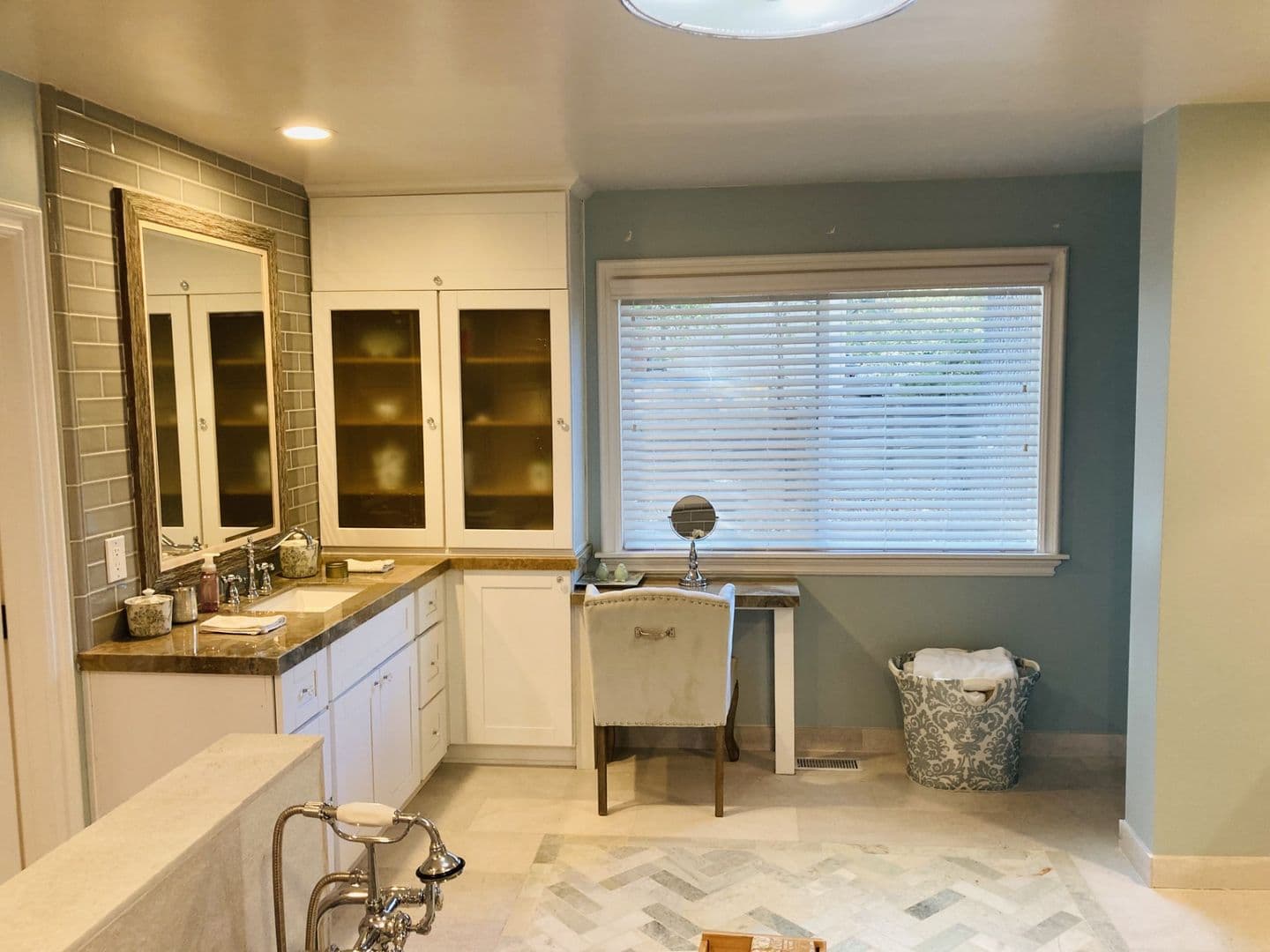 Lake Arrowhead House: 28288 Bern Dr