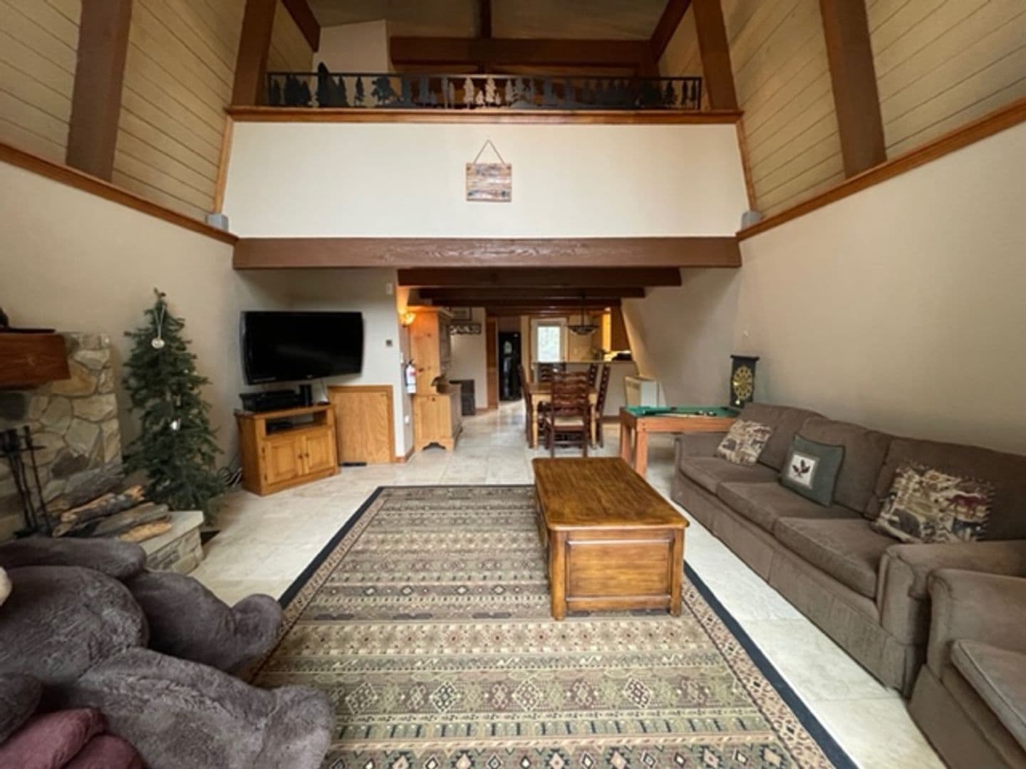 Big Bear Lake House: 42447 Balboa Lane