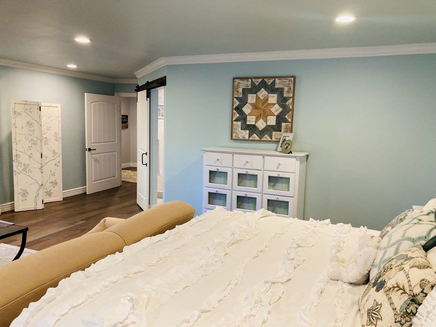 Lake Arrowhead House: 28288 Bern Dr