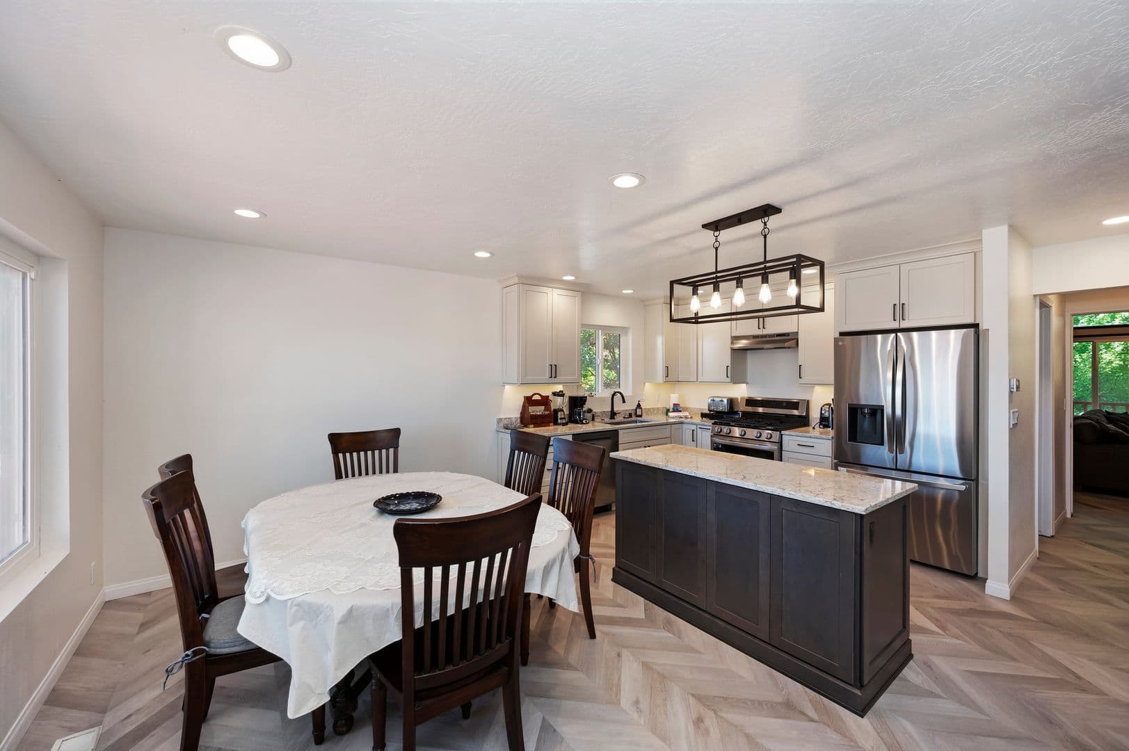 Fawnskin House: 38596 North Shore Drive