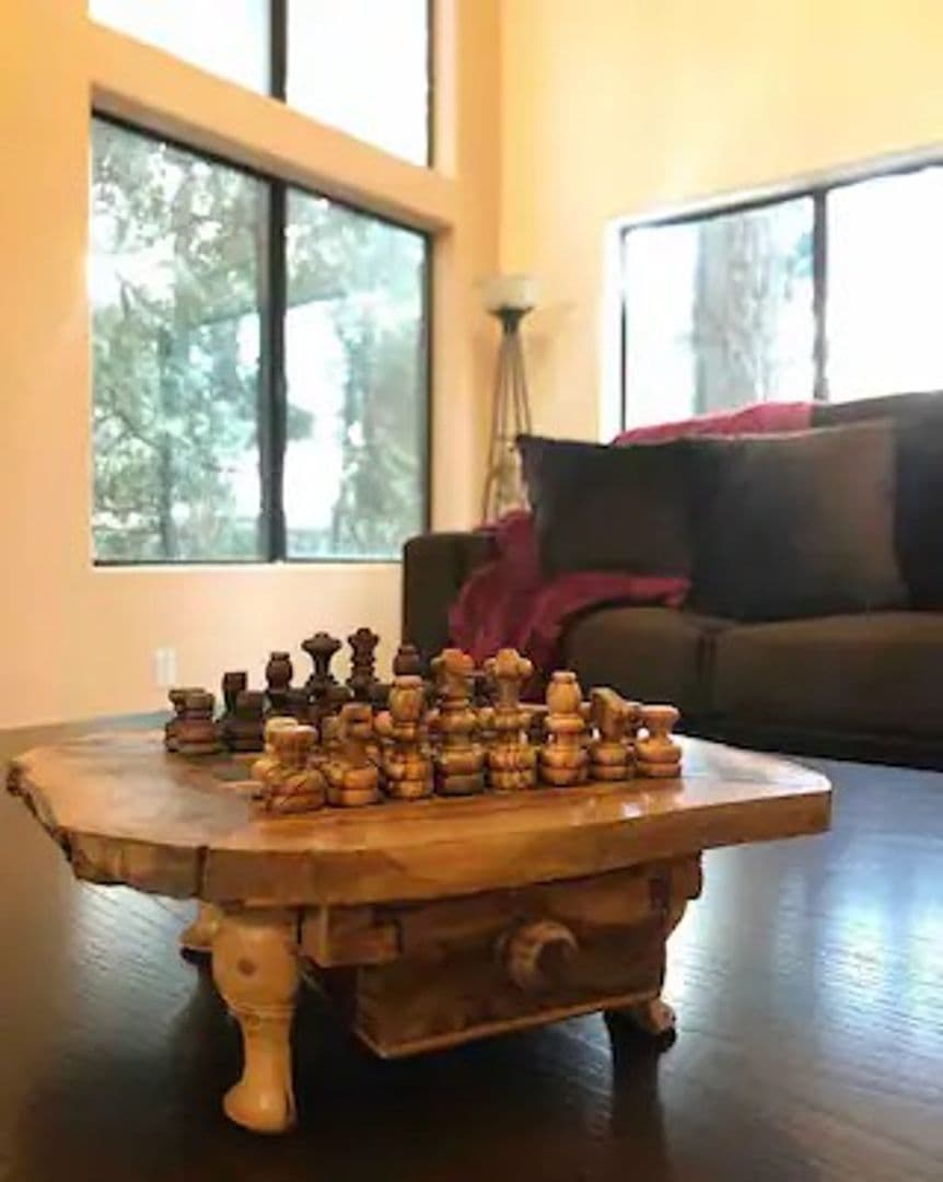 Lake Arrowhead House: 27957 Lakes Edge Rd